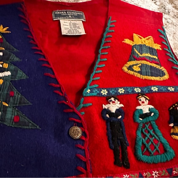 Vintage Christmas Vest - Picture 2 of 4